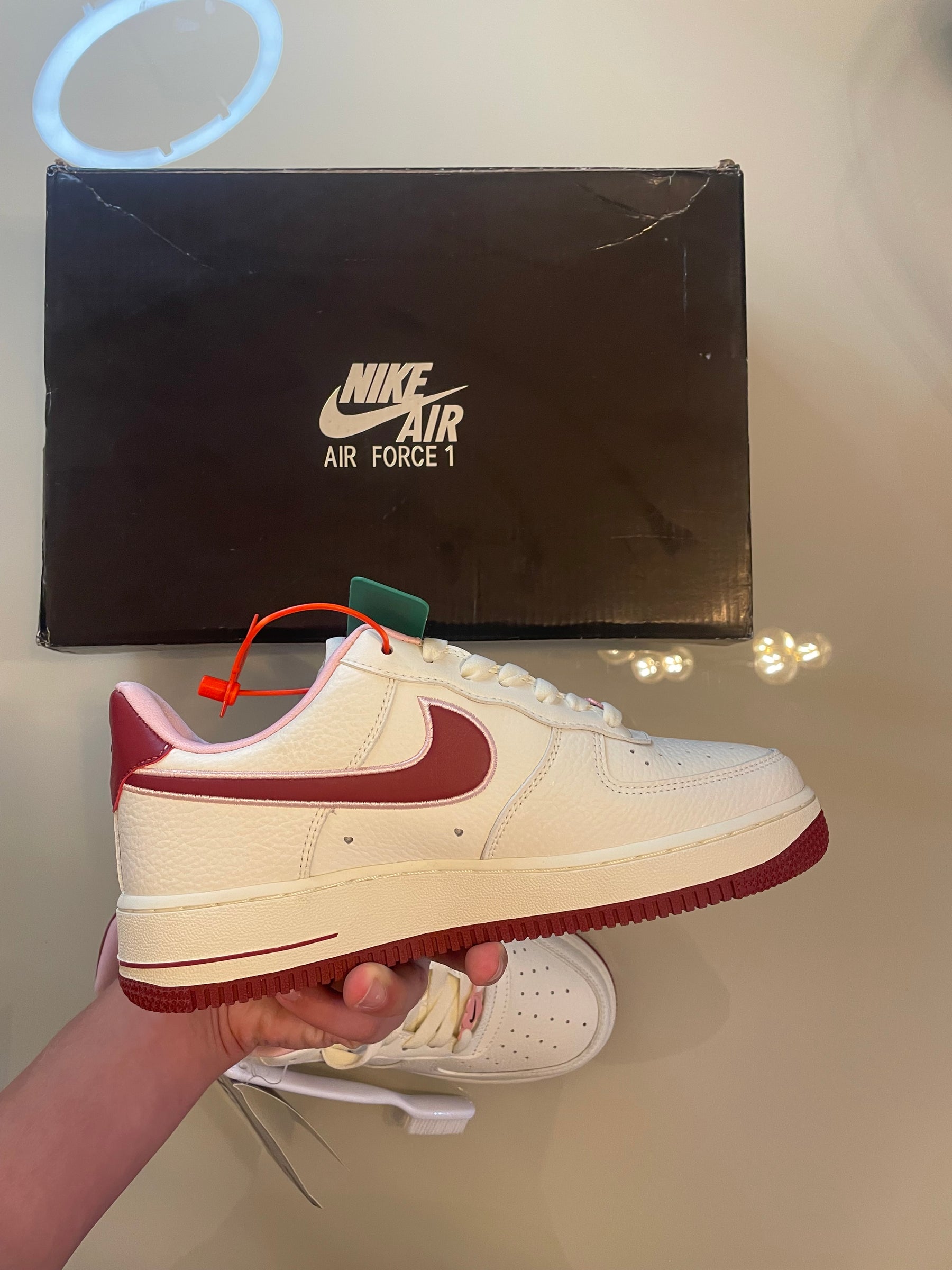 Air Force 1 low Valentine's Day 2023